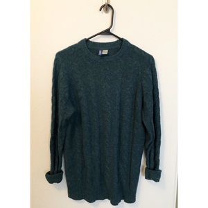 H&M Men’s Slim Fit Cable Knit Sweater